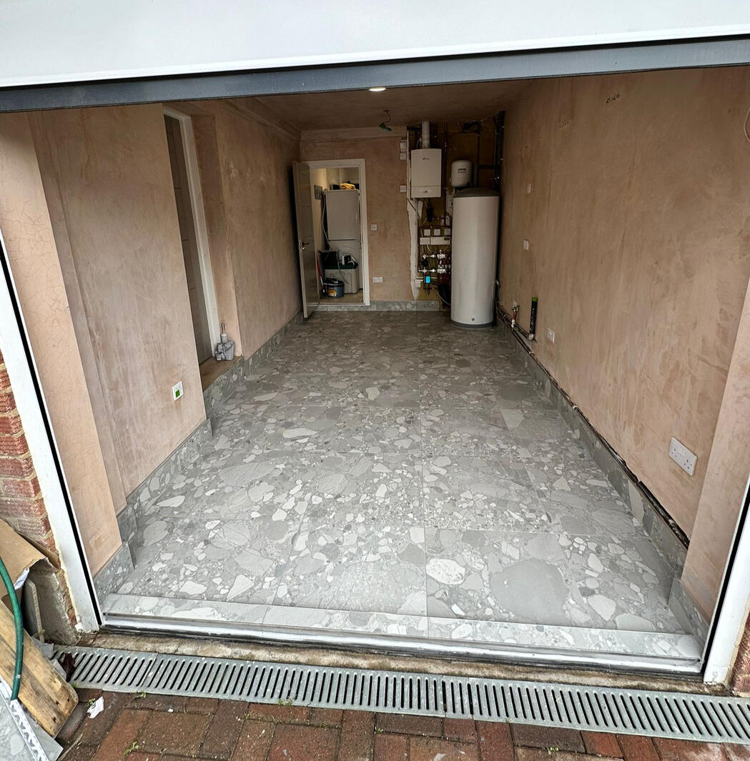 Garage laundry room floor tiles Garage laundry room floor tiles